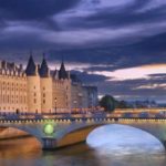 Soirée diner Croisière romantique du Nouvel An 2024 à Paris