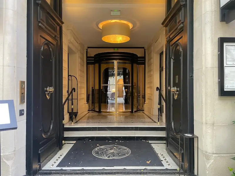 Narcisse Blanc Paris