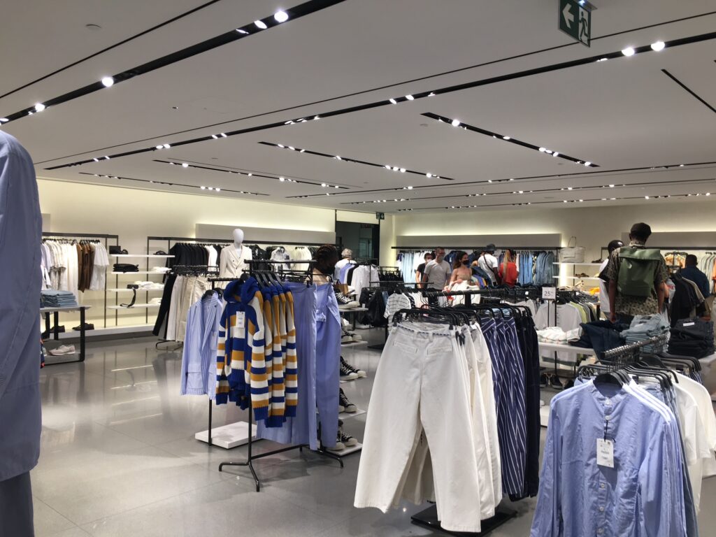 Boutique au Forum des Halles